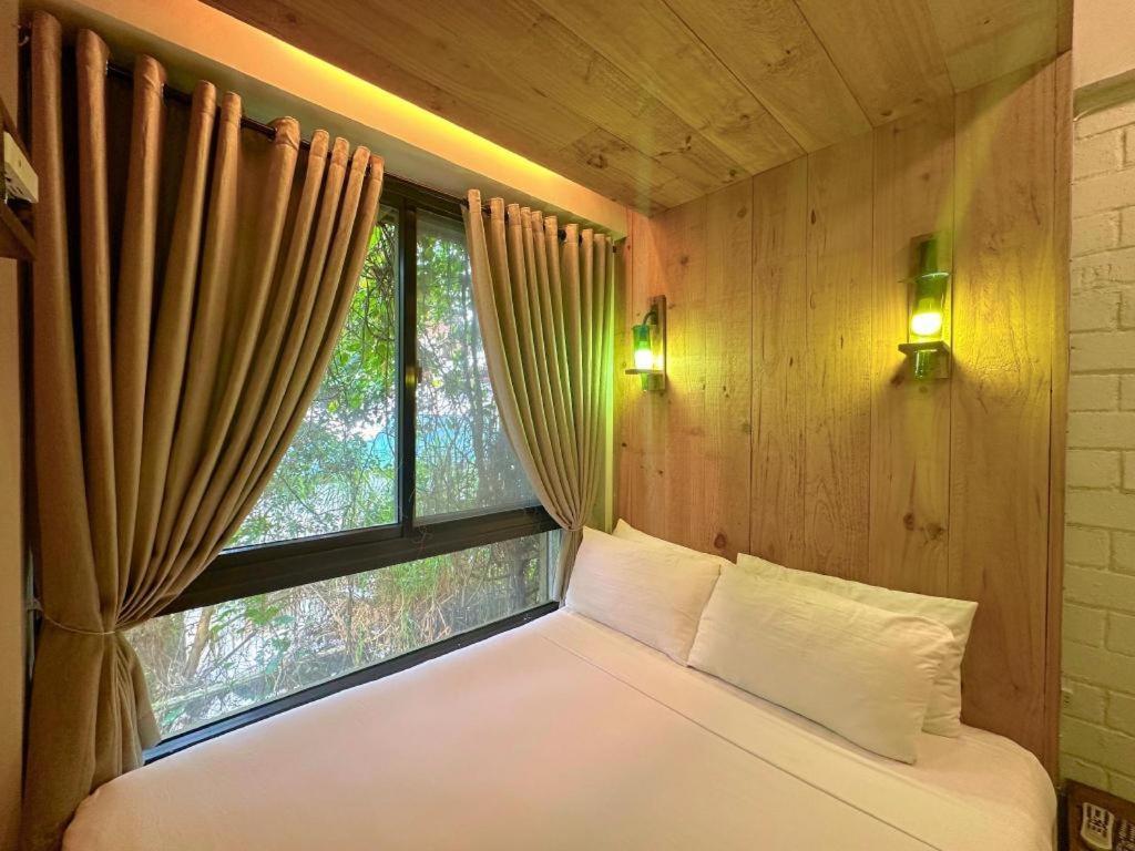 Cabins By Eco Hotels Tagaytay City Eksteriør bilde